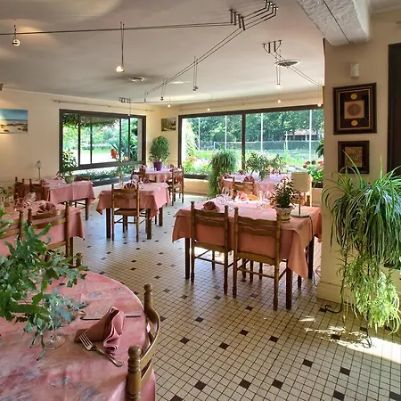 L'arberet Hotel Vendays-Montalivet